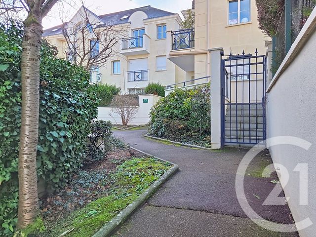 Appartement F2 à vendre - 2 pièces - 45.46 m2 - LE PLESSIS ROBINSON - 92 - ILE-DE-FRANCE - Century 21 In Situ Immobilier