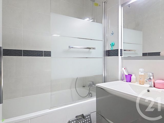 Appartement F3 à vendre - 3 pièces - 60.84 m2 - BOURG LA REINE - 92 - ILE-DE-FRANCE - Century 21 In Situ Immobilier