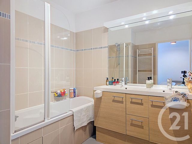 Appartement F3 à vendre - 3 pièces - 68.07 m2 - BOURG LA REINE - 92 - ILE-DE-FRANCE - Century 21 In Situ Immobilier