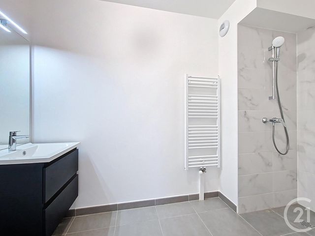 Appartement F2 à louer - 2 pièces - 44.1 m2 - VILLENEUVE LA GARENNE - 92 - ILE-DE-FRANCE - Century 21 In Situ Immobilier