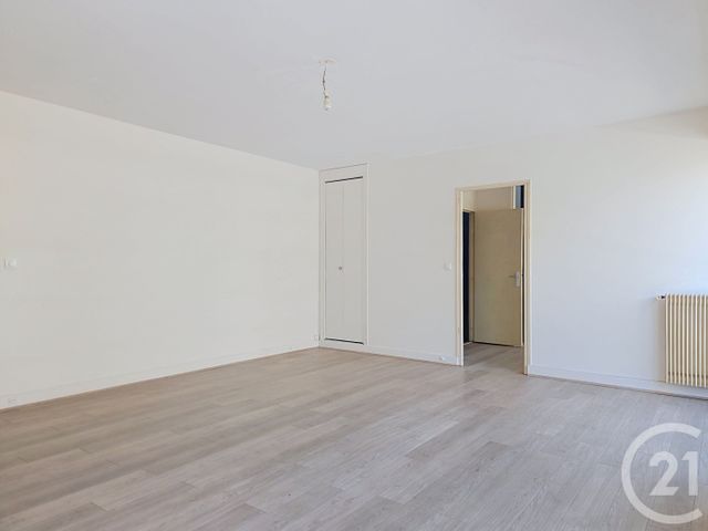 Appartement F2 à vendre - 2 pièces - 49.4 m2 - SCEAUX - 92 - ILE-DE-FRANCE - Century 21 In Situ Immobilier