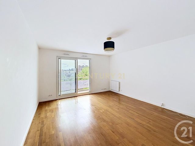 Appartement F2 à vendre BOURG LA REINE
