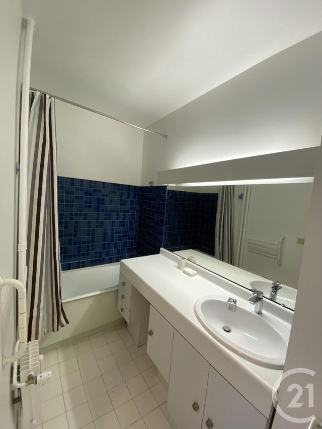 Appartement F2 à louer - 2 pièces - 47.54 m2 - SCEAUX - 92 - ILE-DE-FRANCE - Century 21 In Situ Immobilier