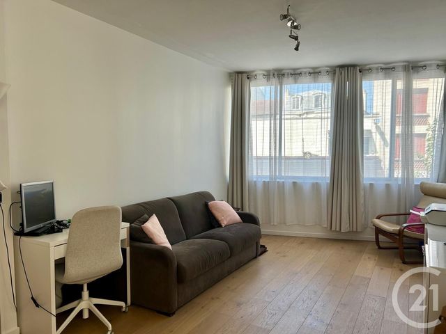 Appartement F2 à louer - 2 pièces - 45.96 m2 - BOURG LA REINE - 92 - ILE-DE-FRANCE - Century 21 In Situ Immobilier
