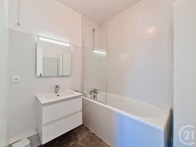 Appartement F2 à louer - 2 pièces - 48.65 m2 - SCEAUX - 92 - ILE-DE-FRANCE - Century 21 In Situ Immobilier