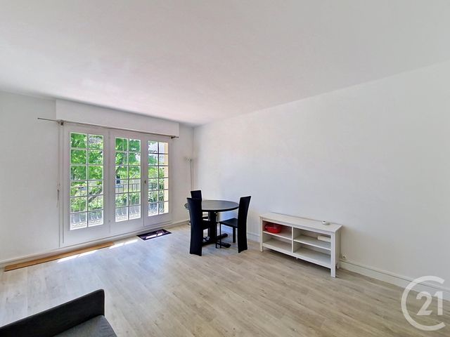 Appartement F2 à louer - 2 pièces - 48.65 m2 - SCEAUX - 92 - ILE-DE-FRANCE - Century 21 In Situ Immobilier