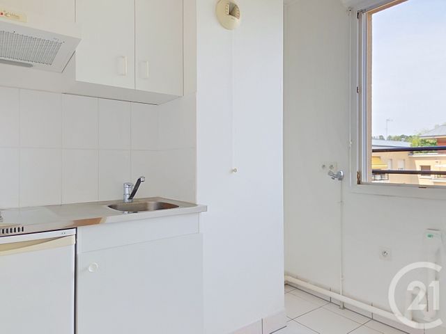 Appartement F2 à vendre - 2 pièces - 40.98 m2 - LE PLESSIS ROBINSON - 92 - ILE-DE-FRANCE - Century 21 In Situ Immobilier