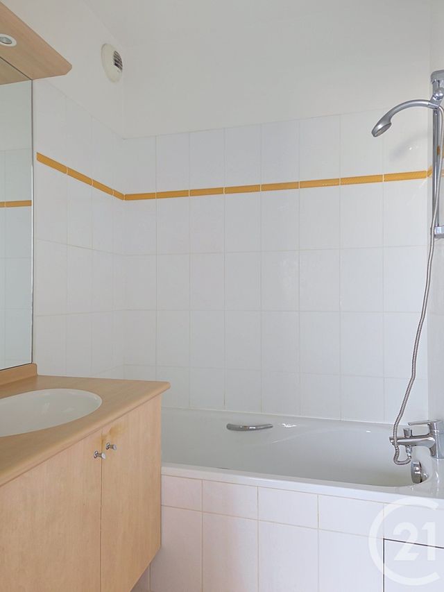 Appartement F2 à vendre - 2 pièces - 40.98 m2 - LE PLESSIS ROBINSON - 92 - ILE-DE-FRANCE - Century 21 In Situ Immobilier