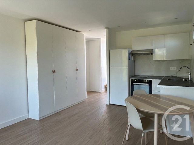 Appartement T1 à louer - 1 pièce - 26.8 m2 - SCEAUX - 92 - ILE-DE-FRANCE - Century 21 In Situ Immobilier