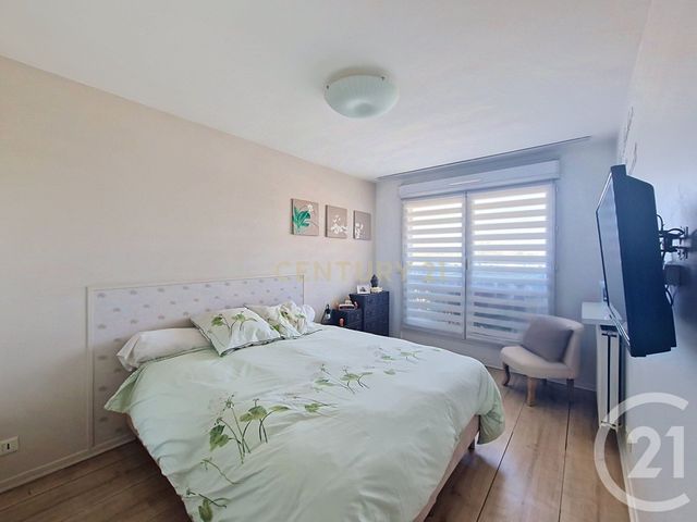 Appartement T4 à louer - 4 pièces - 72.53 m2 - VILLENEUVE LE ROI - 94 - ILE-DE-FRANCE - Century 21 In Situ Immobilier