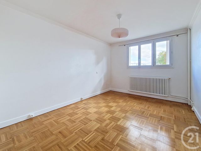 Appartement F2 bis à louer - 2 pièces - 67.18 m2 - BOURG LA REINE - 92 - ILE-DE-FRANCE - Century 21 In Situ Immobilier
