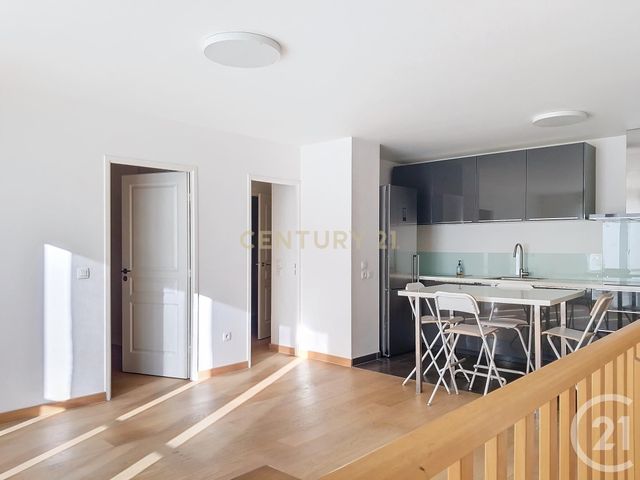 Appartement Duplex à louer - 3 pièces - 66.52 m2 - BOURG LA REINE - 92 - ILE-DE-FRANCE - Century 21 In Situ Immobilier