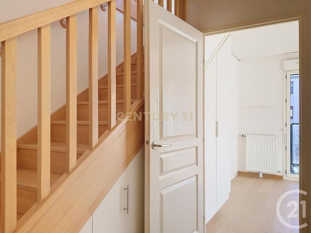 Appartement Duplex à louer - 3 pièces - 66.52 m2 - BOURG LA REINE - 92 - ILE-DE-FRANCE - Century 21 In Situ Immobilier