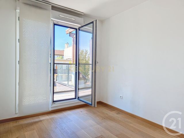 Appartement Duplex à louer - 3 pièces - 66.52 m2 - BOURG LA REINE - 92 - ILE-DE-FRANCE - Century 21 In Situ Immobilier